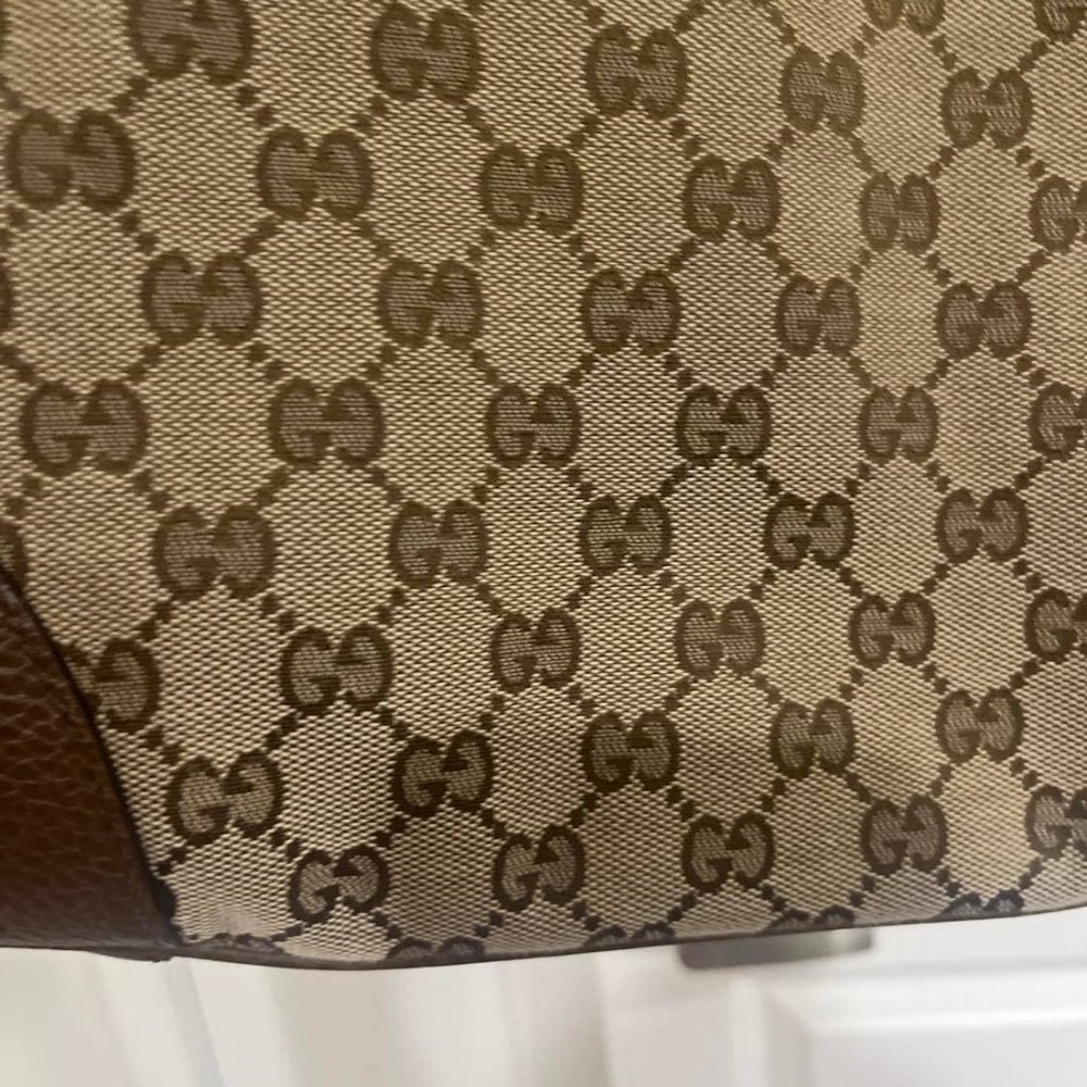 Gucci Bag - Picture 11 of 16